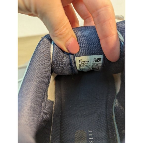 New Balance 619v2 White Navy Walking Shoes MX619WN2 Mens Size 9 4E Dad Shoe - Picture 11 of 11